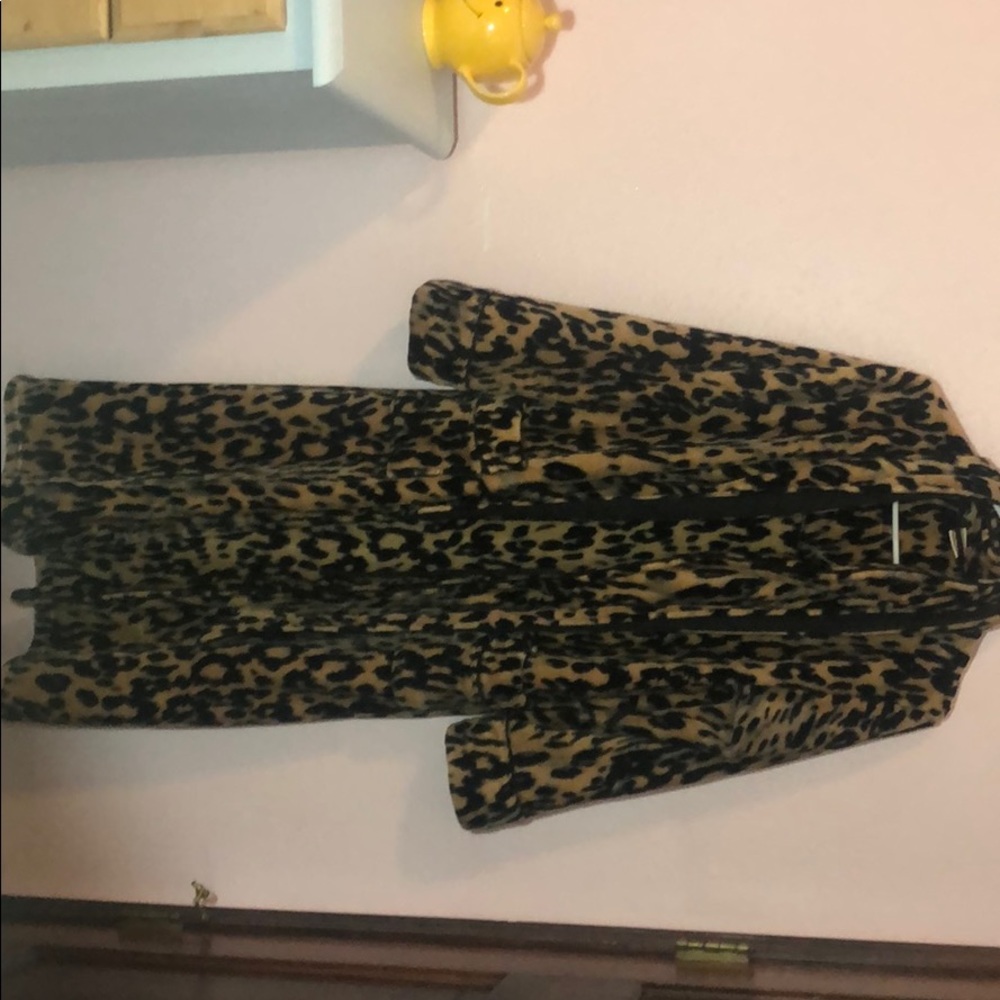 Long super soft Soma Cheetah Print Robe